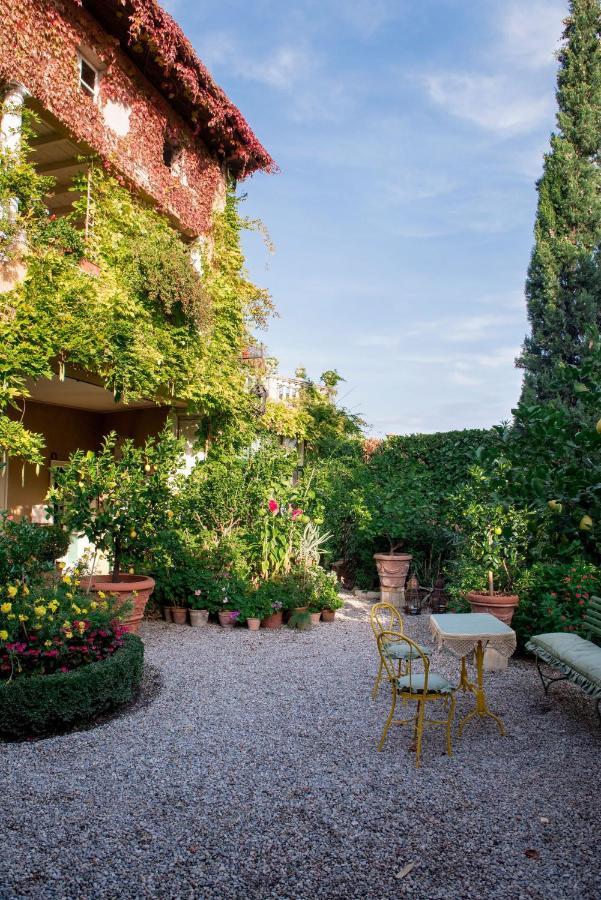 B&B Alla Mezza Luna Лонато Экстерьер фото