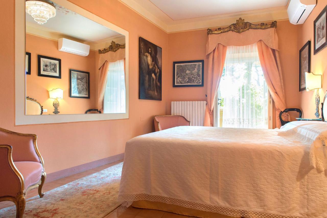 B&B Alla Mezza Luna Лонато Экстерьер фото
